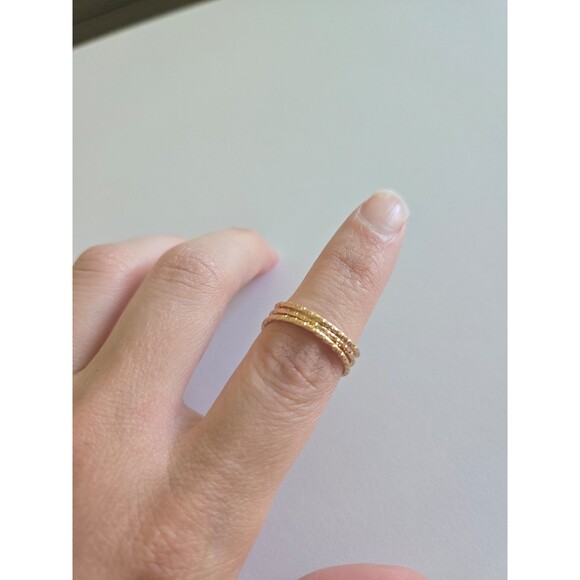 Womens gold Tone ring faux peral size 5 NEW - Picture 5 of 6